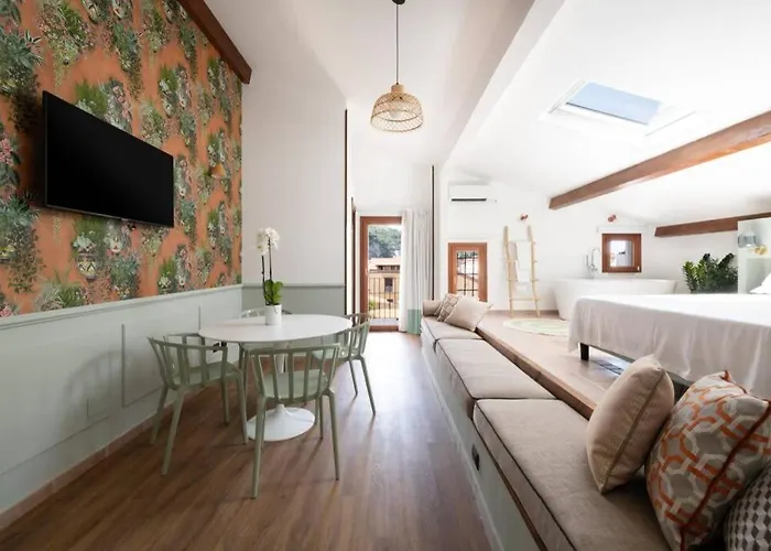 San Cesareo 44 Apartment *